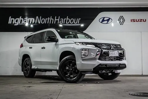 Mitsubishi Pajero Sport