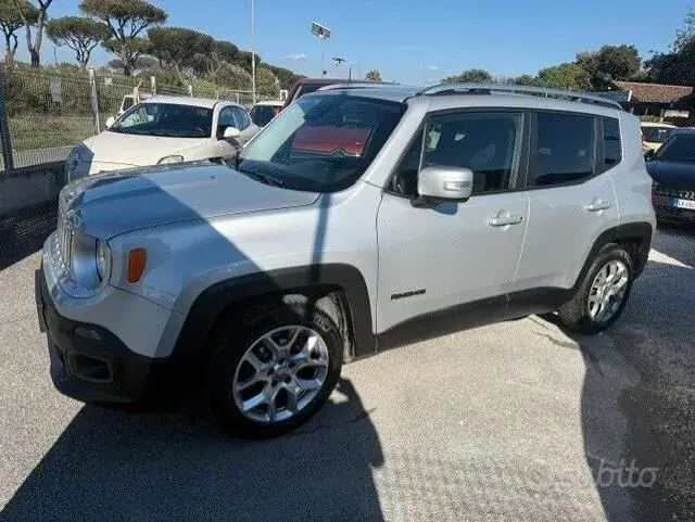 Jeep Renegade 2015 photo 3
