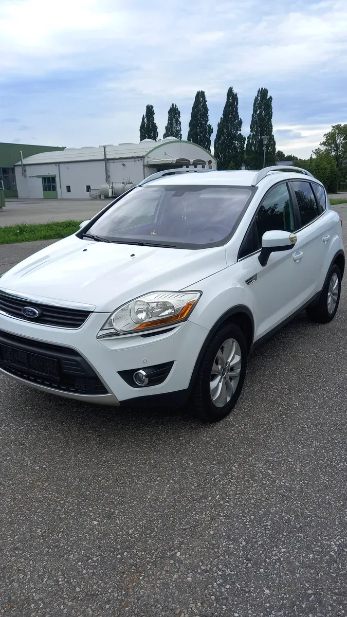 Ford Kuga 2011 photo 2