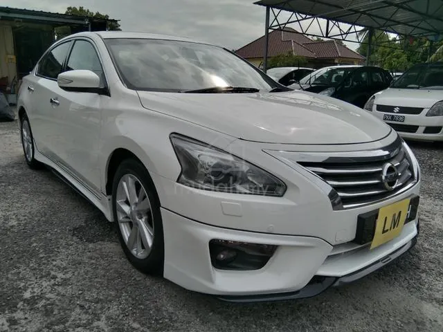 Nissan Teana