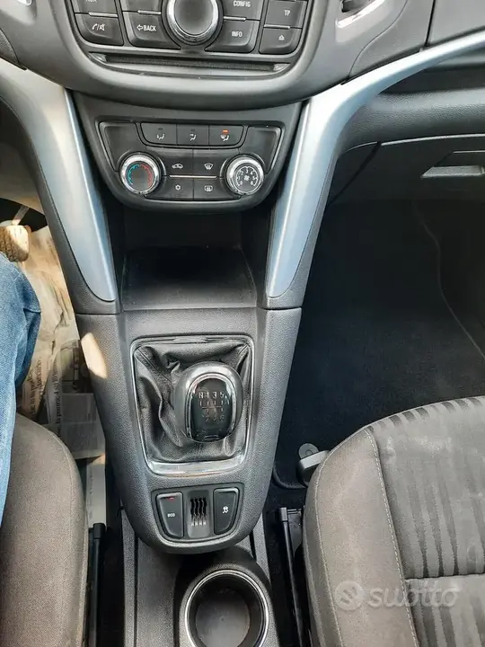 Opel Zafira Tourer 2014 photo 2