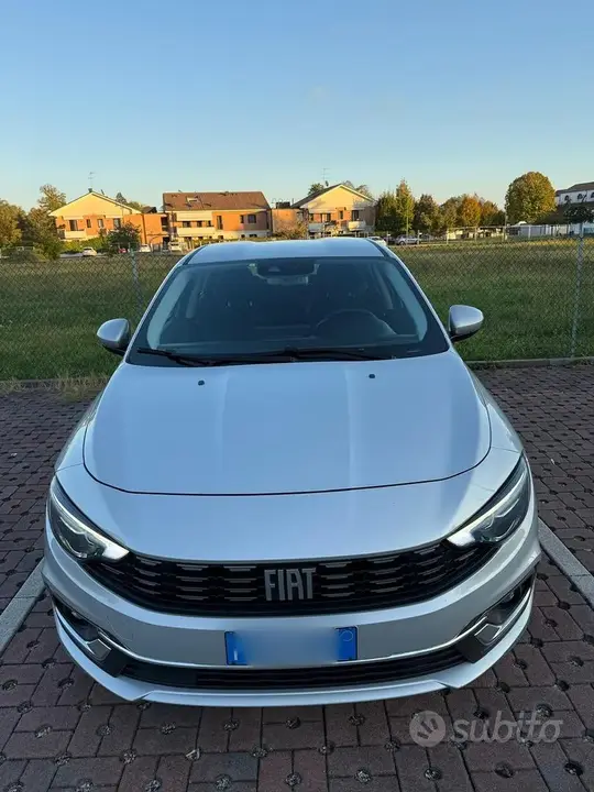 Fiat Tipo 2023 photo 2
