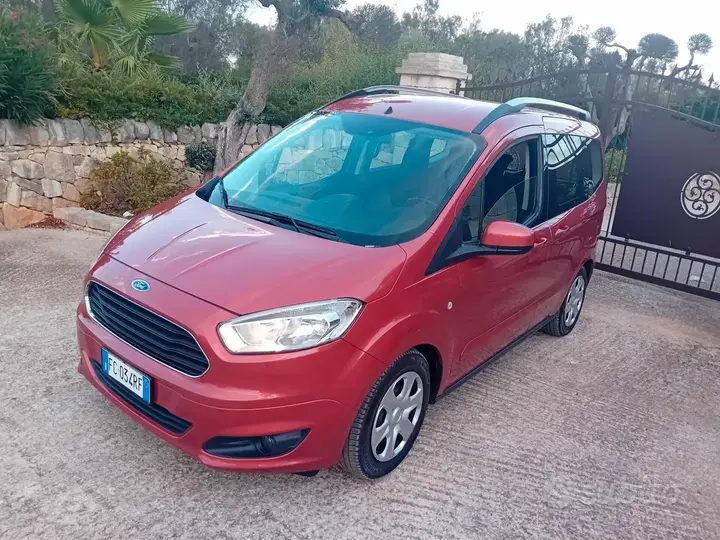 Ford Tourneo Courier 2016 photo 2