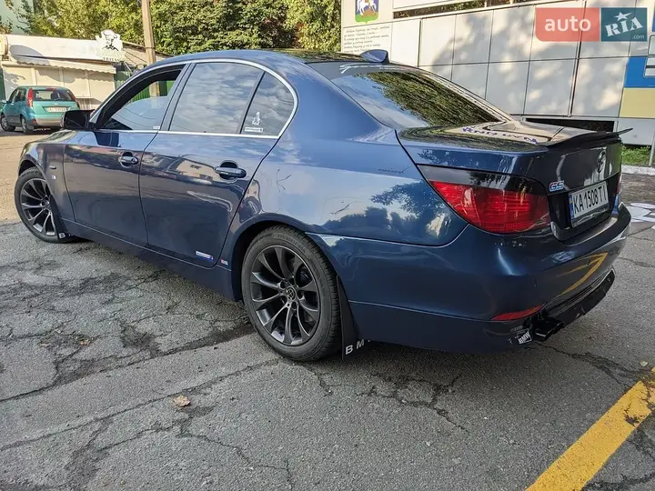 BMW 5 Series 2003 photo 4