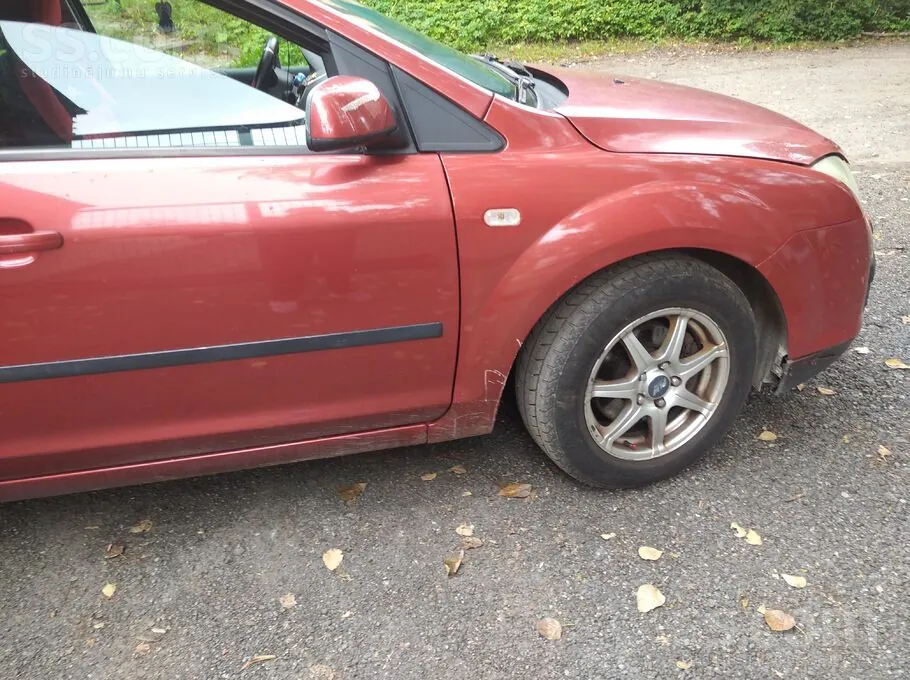 Ford Focus 2007 photo 2