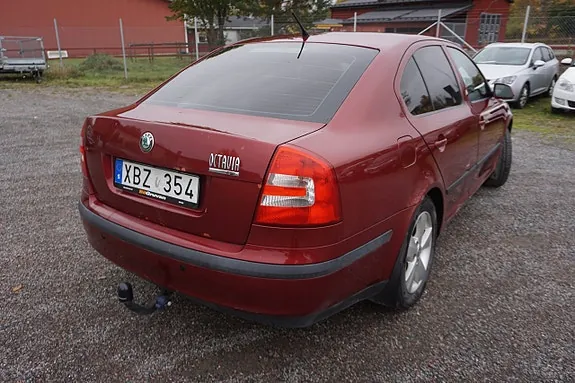 Skoda Octavia 2005 photo 3