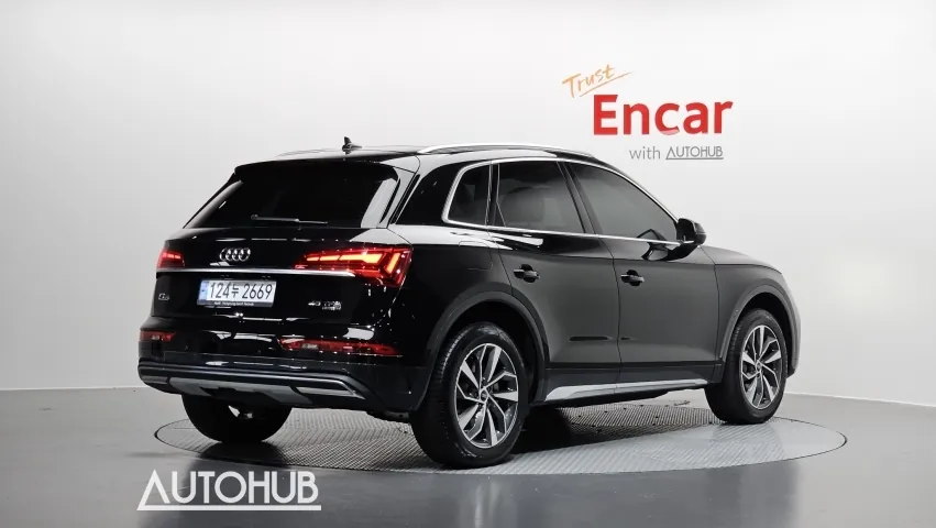 Audi Q5 2024 photo 2