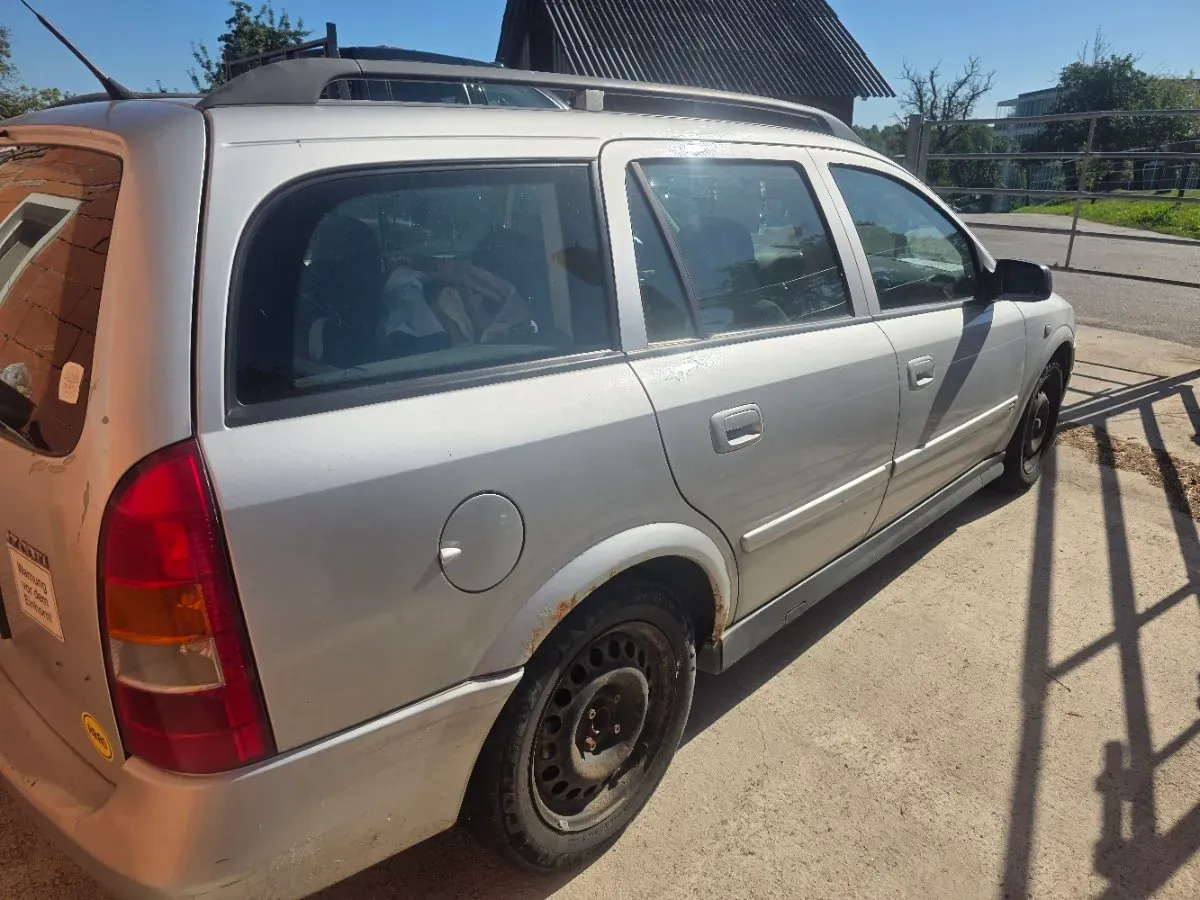 Opel Astra 2004 photo 3