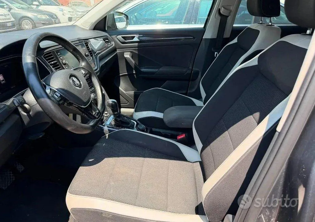 Volkswagen T-Roc 2018 photo 4