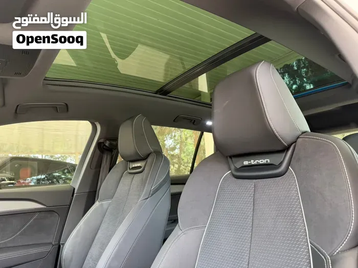 Audi Q5 2022 photo 3