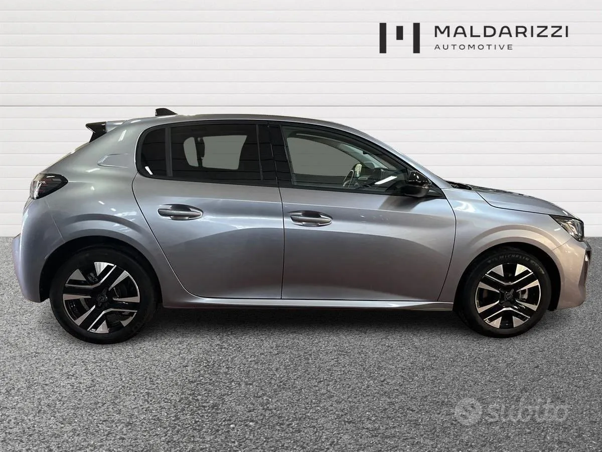 Peugeot 208 2025 photo 5