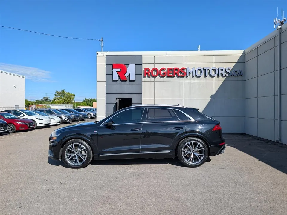 Audi Q8 2022 photo 2