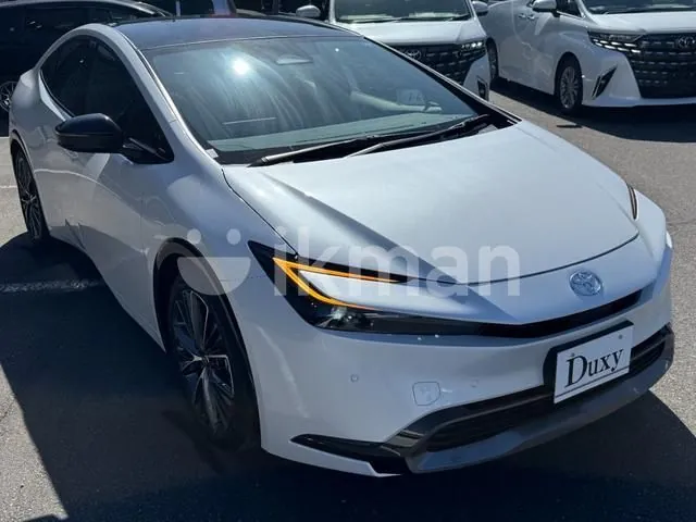 Toyota Prius 2026 photo 2