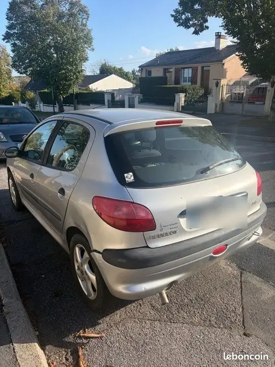 Peugeot 206 2000 photo 2