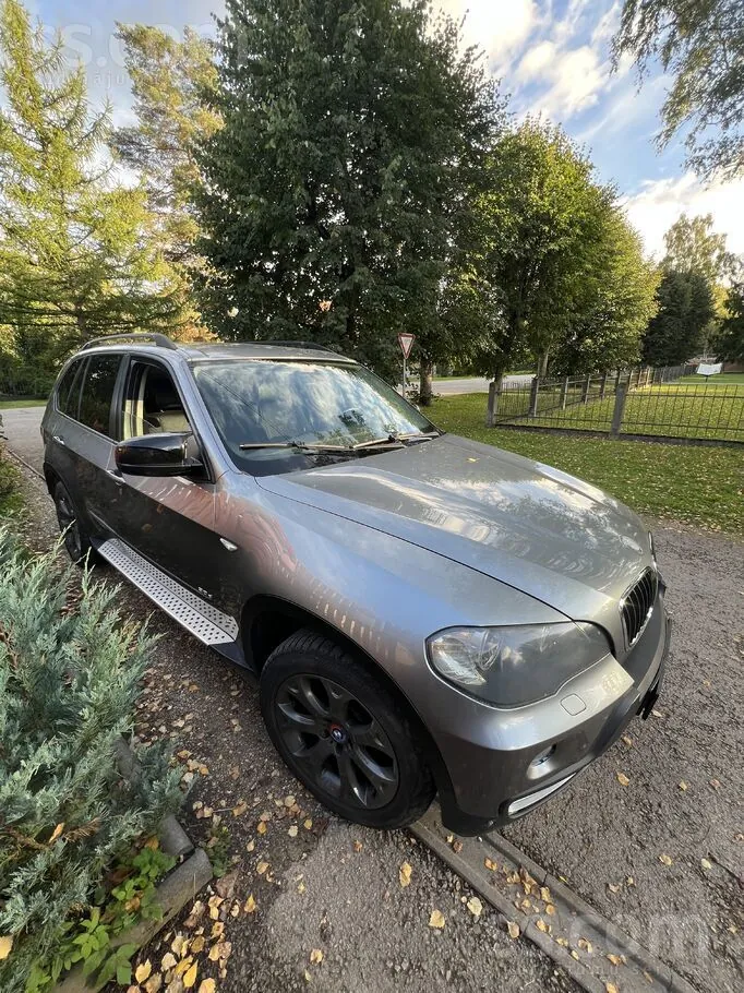 BMW X5 2007 photo 2