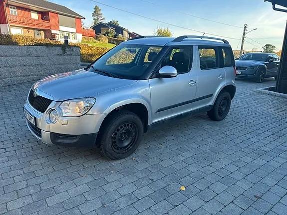 Skoda Yeti 2012 photo 2