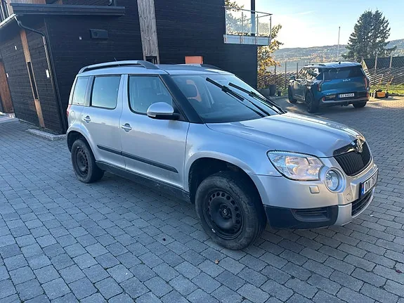 Skoda Yeti 2012 photo 3