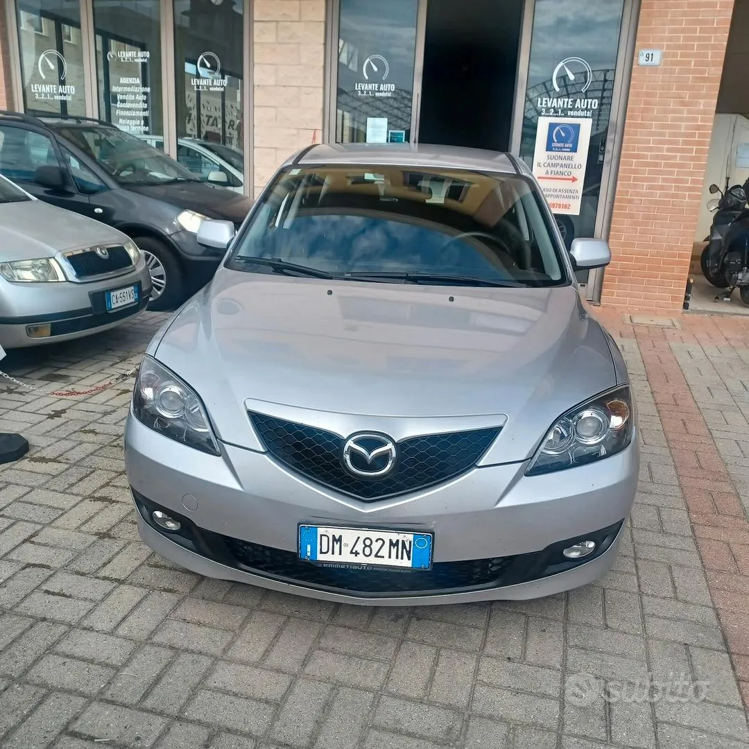 Mazda Mazda3 2008 photo 3