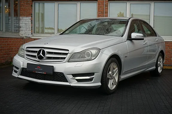 Mercedes-Benz C200 D 2011 photo 4