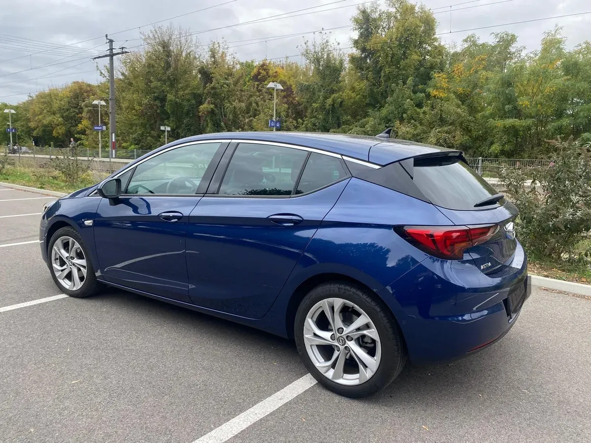 Opel Astra 2020 photo 3