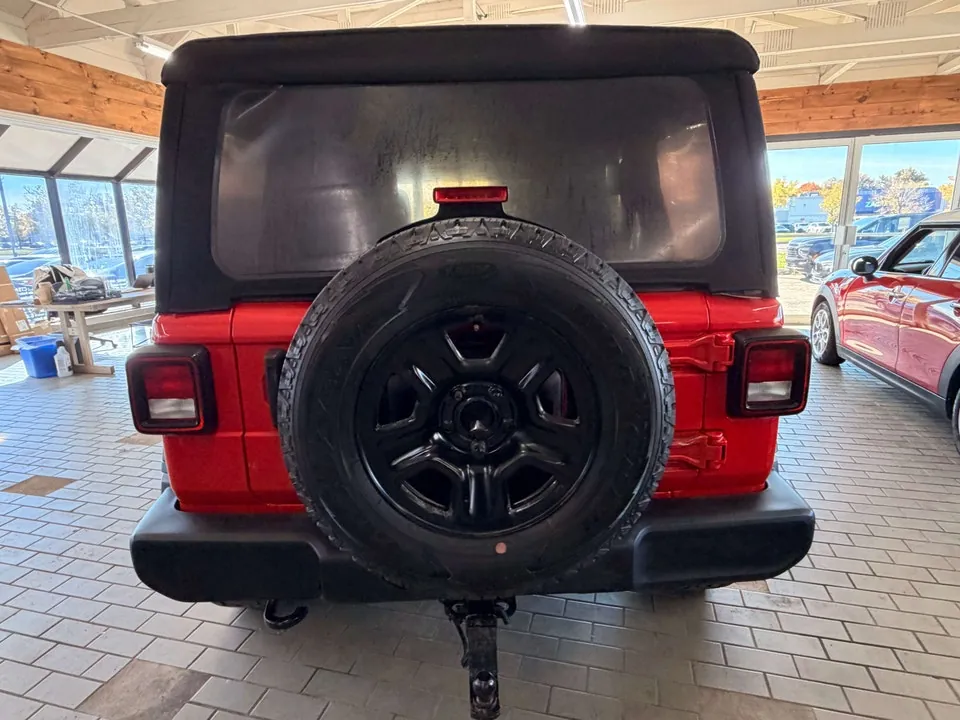 Jeep Wrangler 2021 photo 4