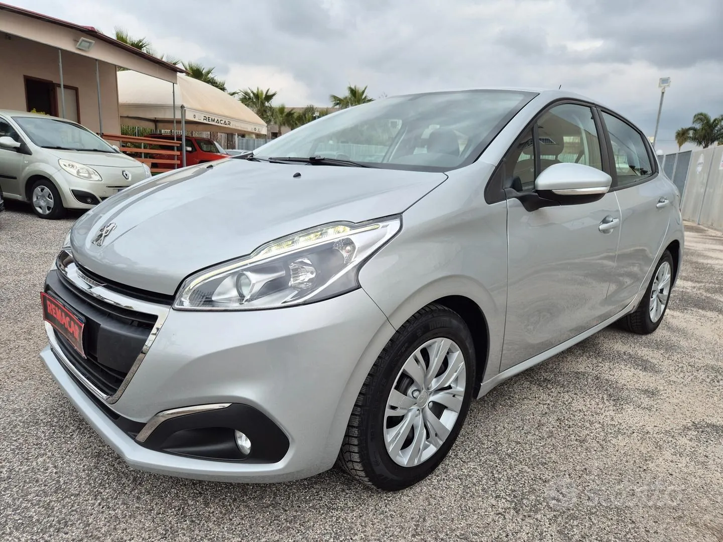 Peugeot 208 2018 photo 4