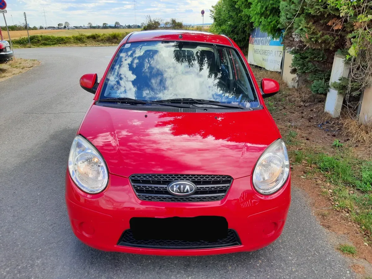 Kia Picanto 2010 photo 2