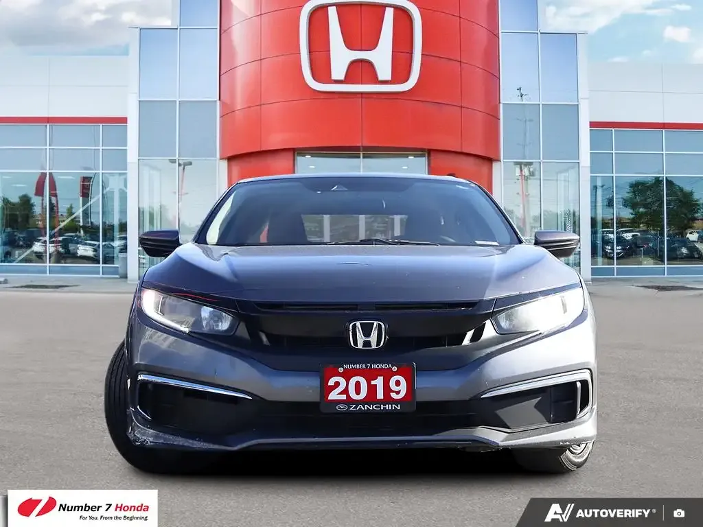 Honda Civic 2019 photo 2