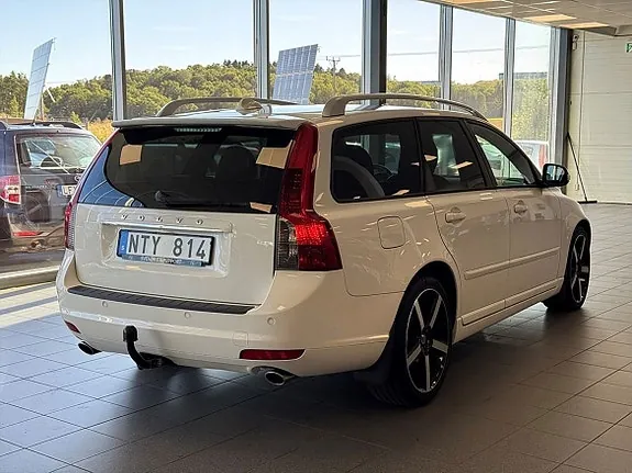 Volvo V50 2012 photo 3