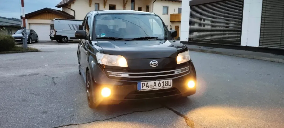 Daihatsu Materia 2010 photo 2