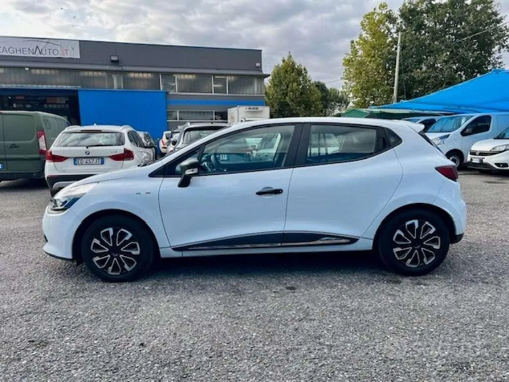 Renault Clio 2016 photo 5