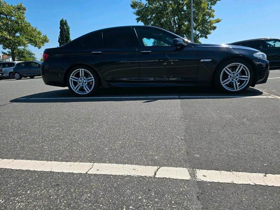 BMW F10