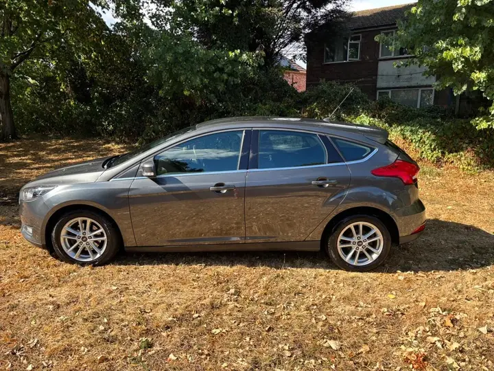 Ford Focus 2016 photo 4