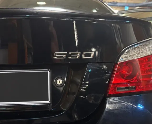 BMW 5 Series 2008 photo 2