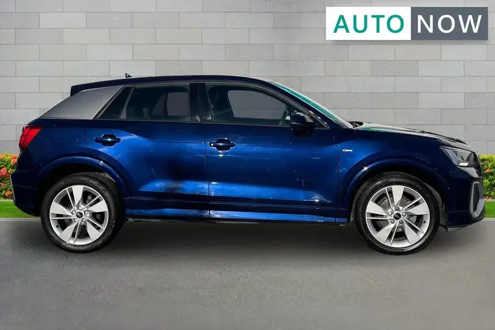 Audi Q2 2022 photo 4