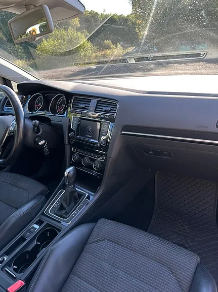 Volkswagen Golf 2015 photo 2