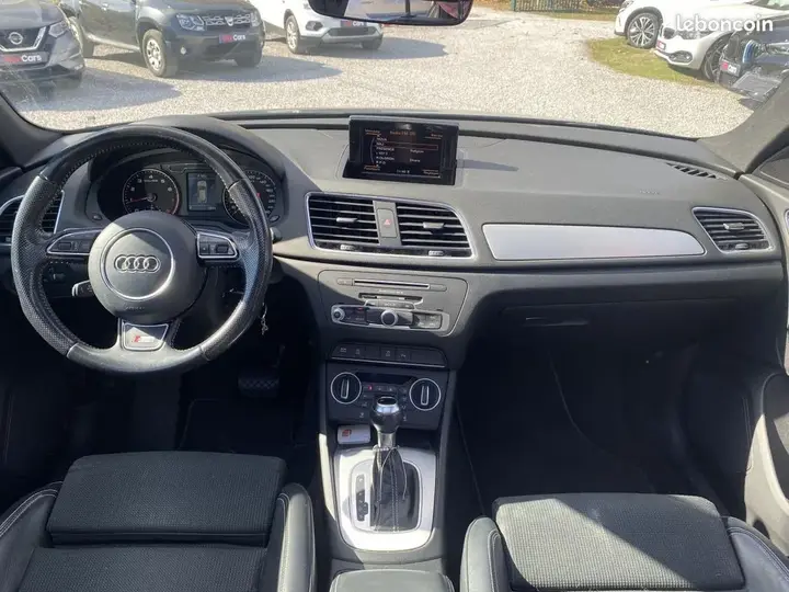 Audi Q3 2015 photo 5