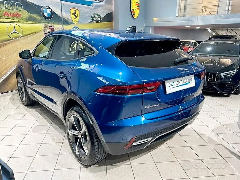 Jaguar E-Pace 2022 photo 4