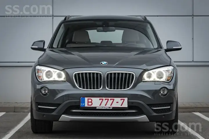 BMW X1 2013 photo 2