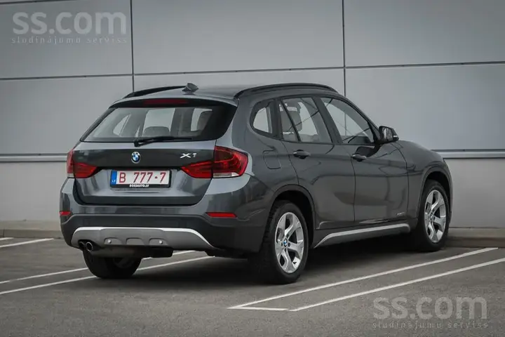BMW X1 2013 photo 4