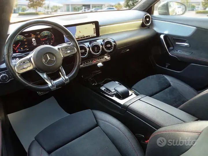 Mercedes-Benz A 180 2018 photo 5