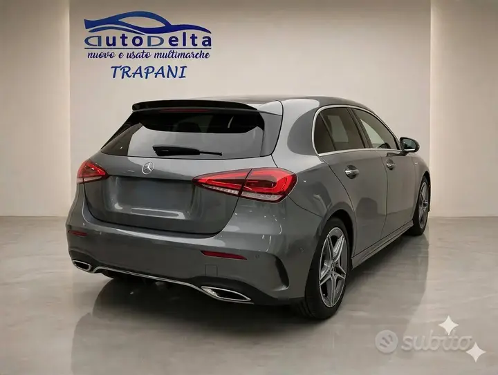 Mercedes-Benz A 180 2018 photo 2