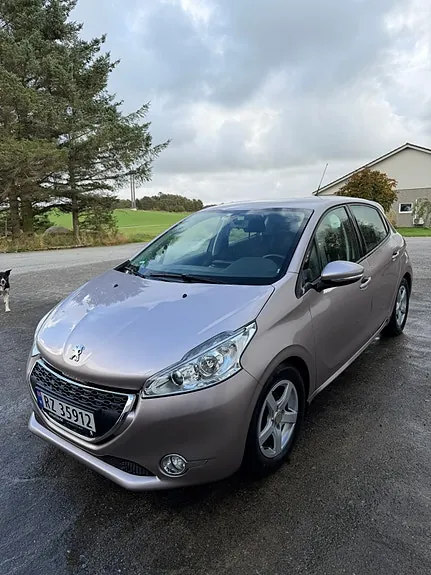 Peugeot 208