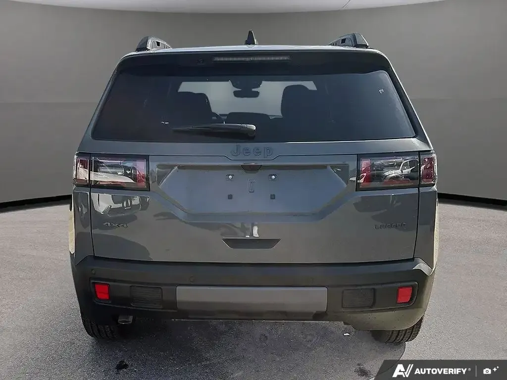 Jeep Cherokee 2026 photo 5