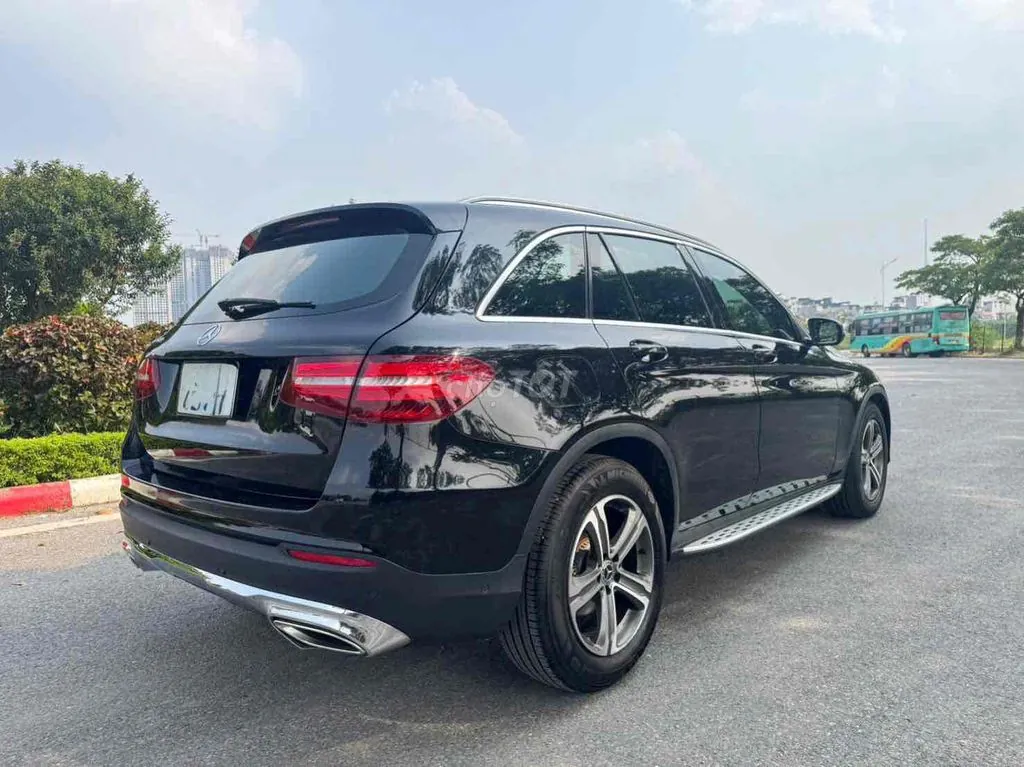 Mercedes-Benz Glc 2018 photo 2