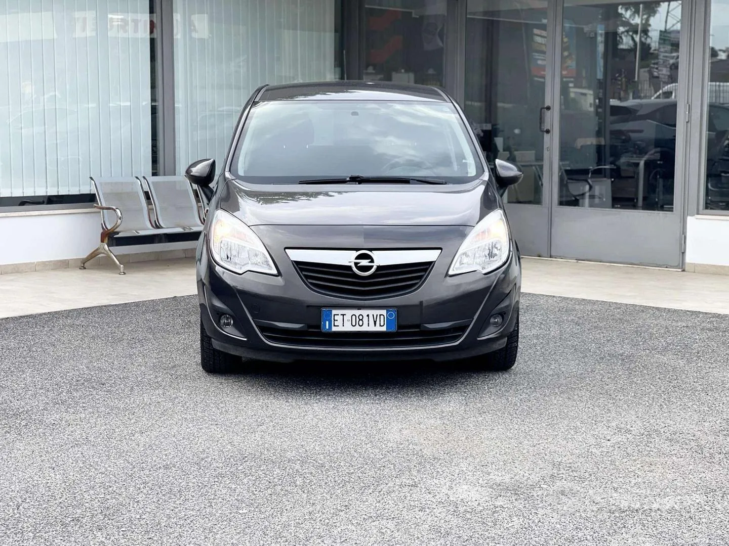 Opel Meriva 2013 photo 2