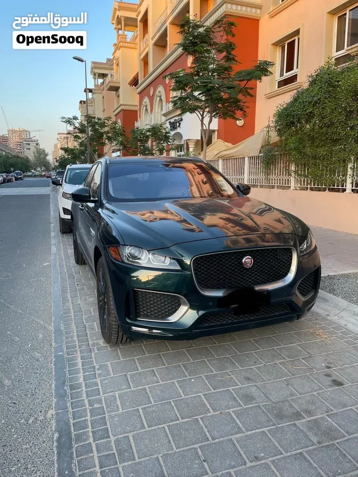 Jaguar F-Pace