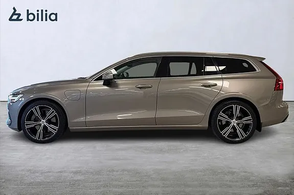 Volvo V60 2021 photo 3