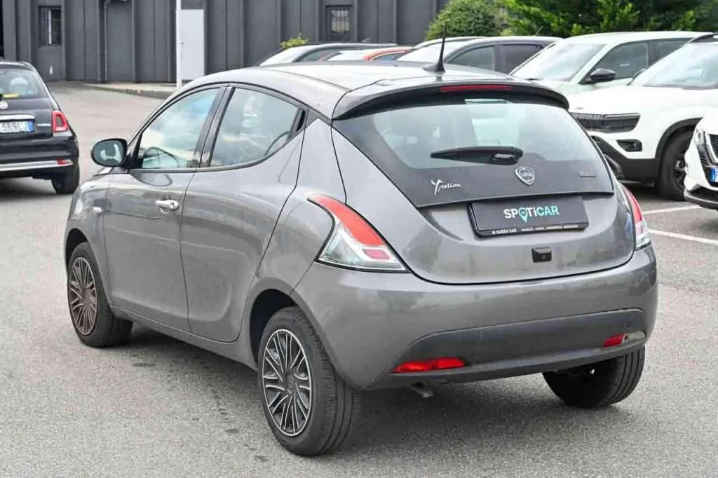 Lancia Ypsilon 2023 photo 4