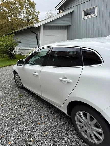 Volvo V40 2017 photo 2